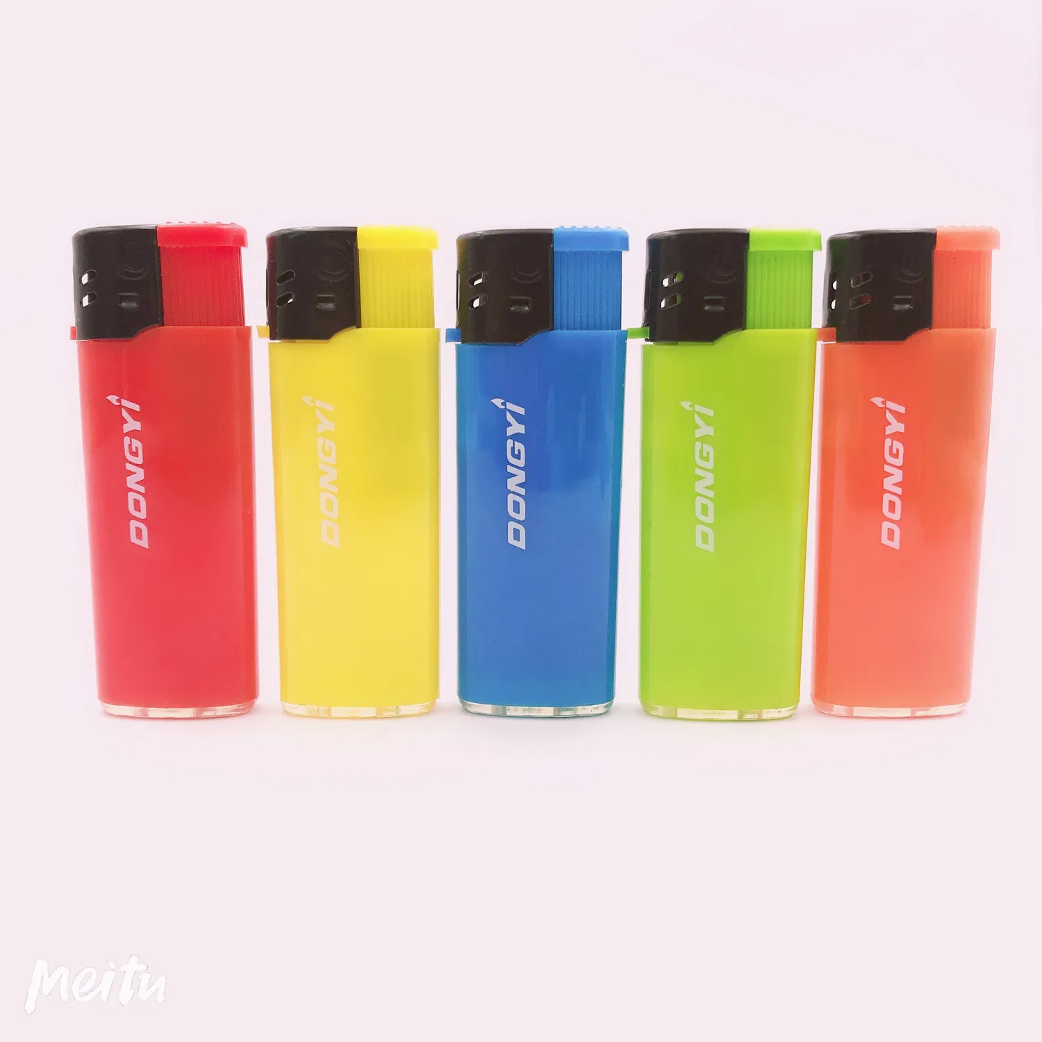 High Quality POM Material New Latest Candle Lighter Big Printing Space Gas Cigarette Custom Plastic Disposable Lighte